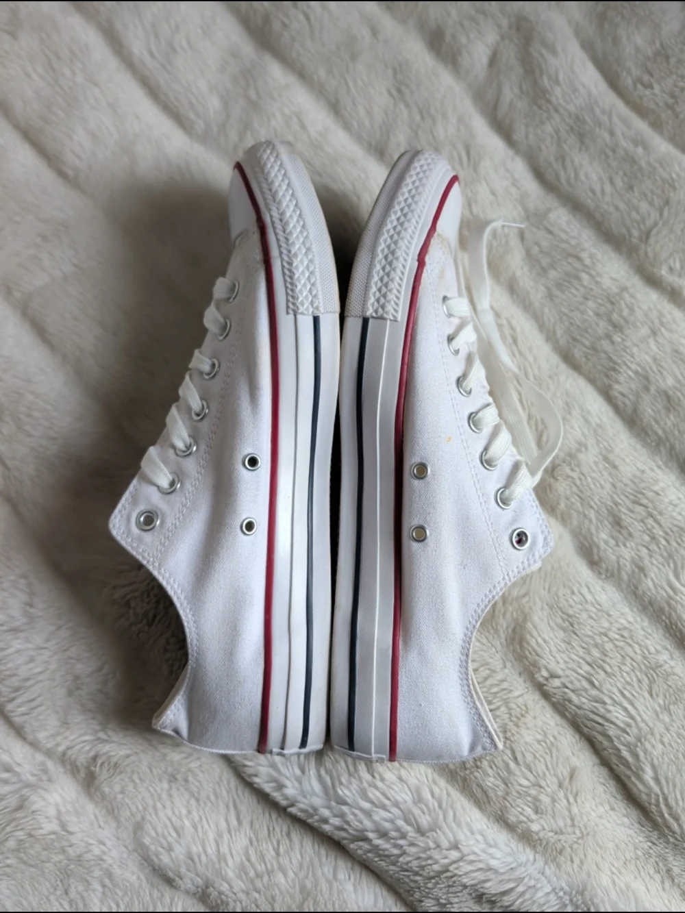 Converse All-Star White Canvas Low Tops Mens' 11.5/Womens' 13.5